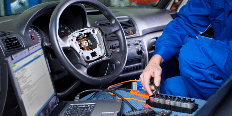Comment reprogrammer un airbag d'une voiture ?