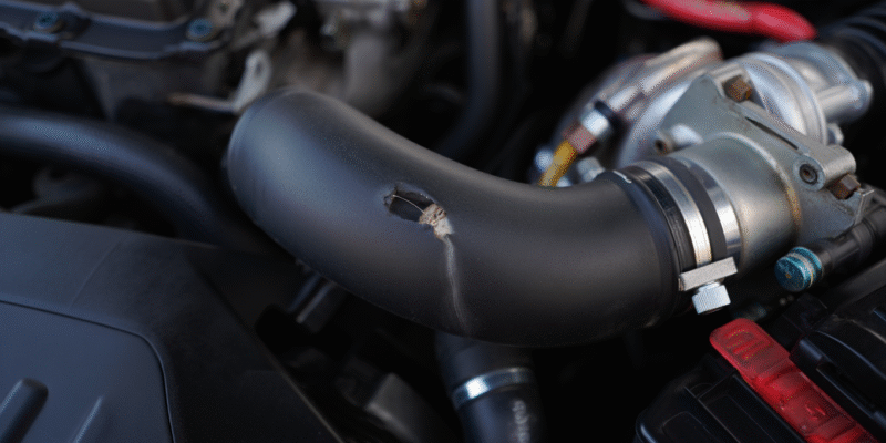 Durite turbo percé