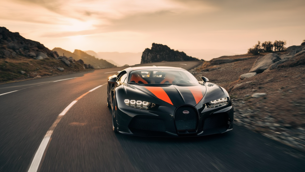 Record vitesse de pointe voiture 2025 : Bugatti Chiron 300+